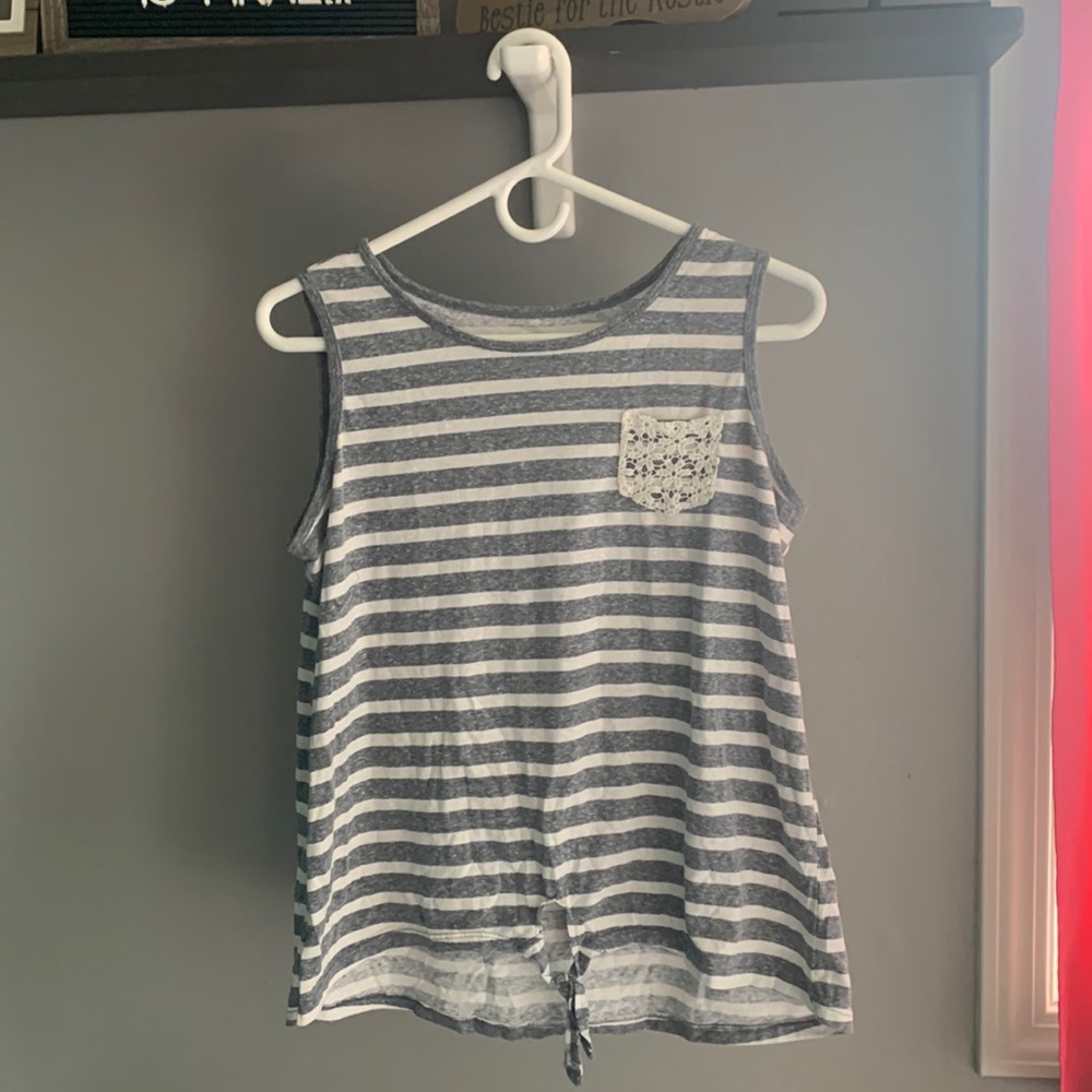 Tied grey and white tank top, 20 plus Justice